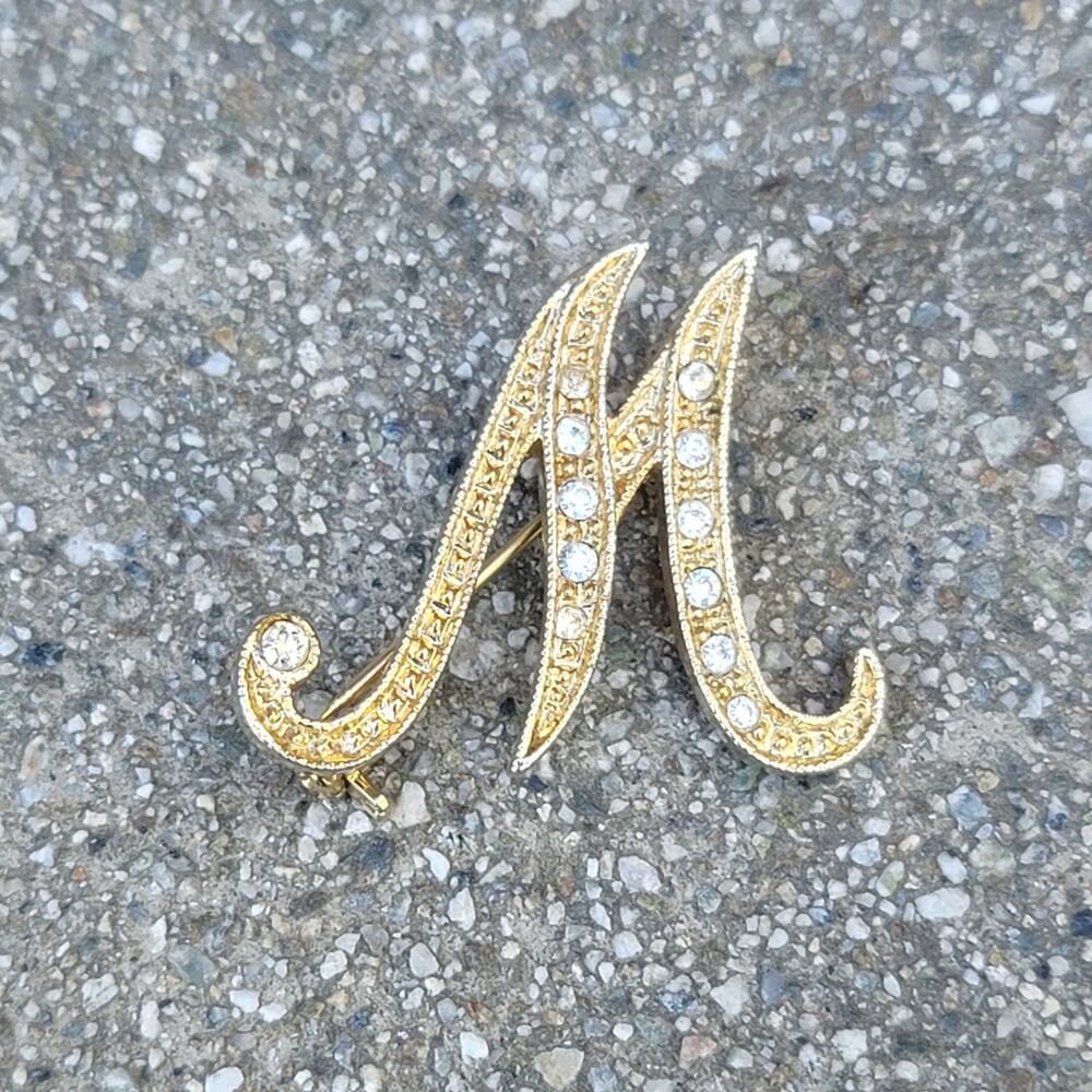 Vtg Gold Tone Letter "M" Brooch Pin with Rhinestone Accents - Picture 1 of 2